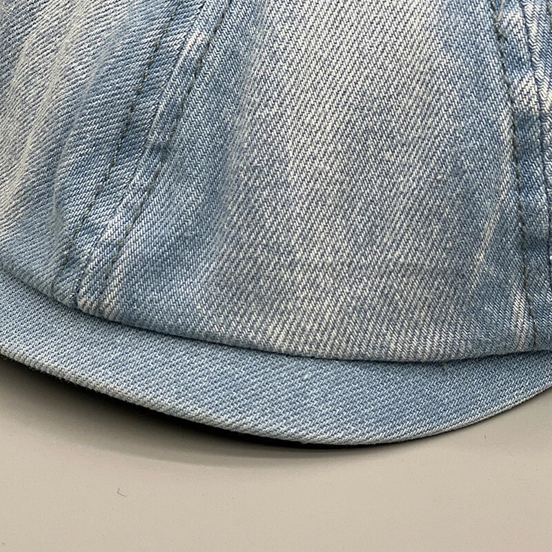 DE-37111 Beret - Light Blue