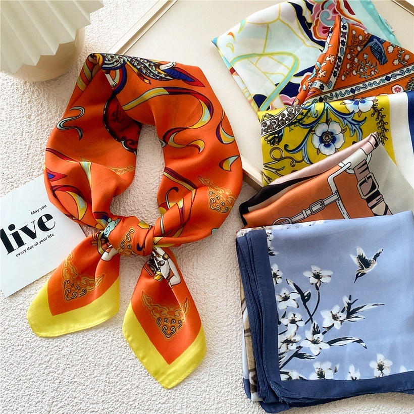 RU-13106 Scarf - Type31